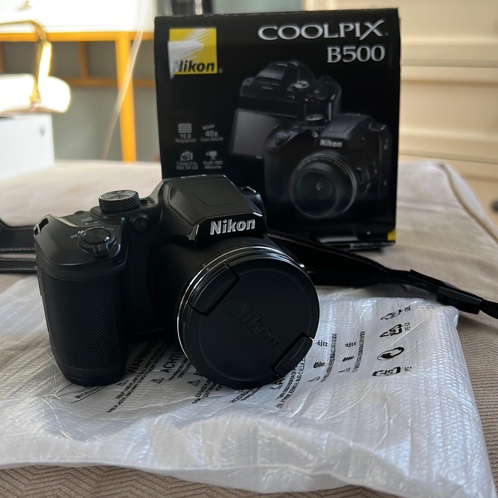 Nikon CoolPix B500 Camera